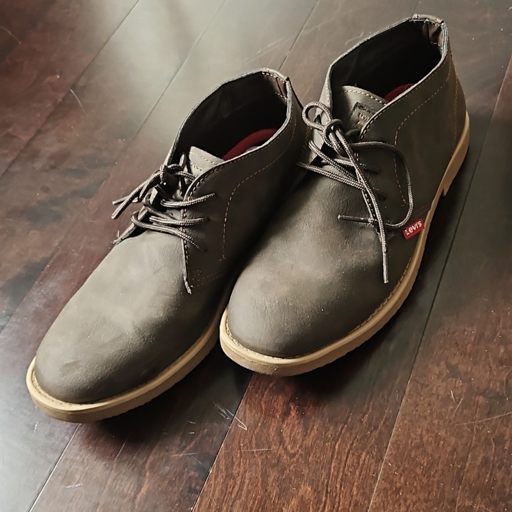 Levi shoe's